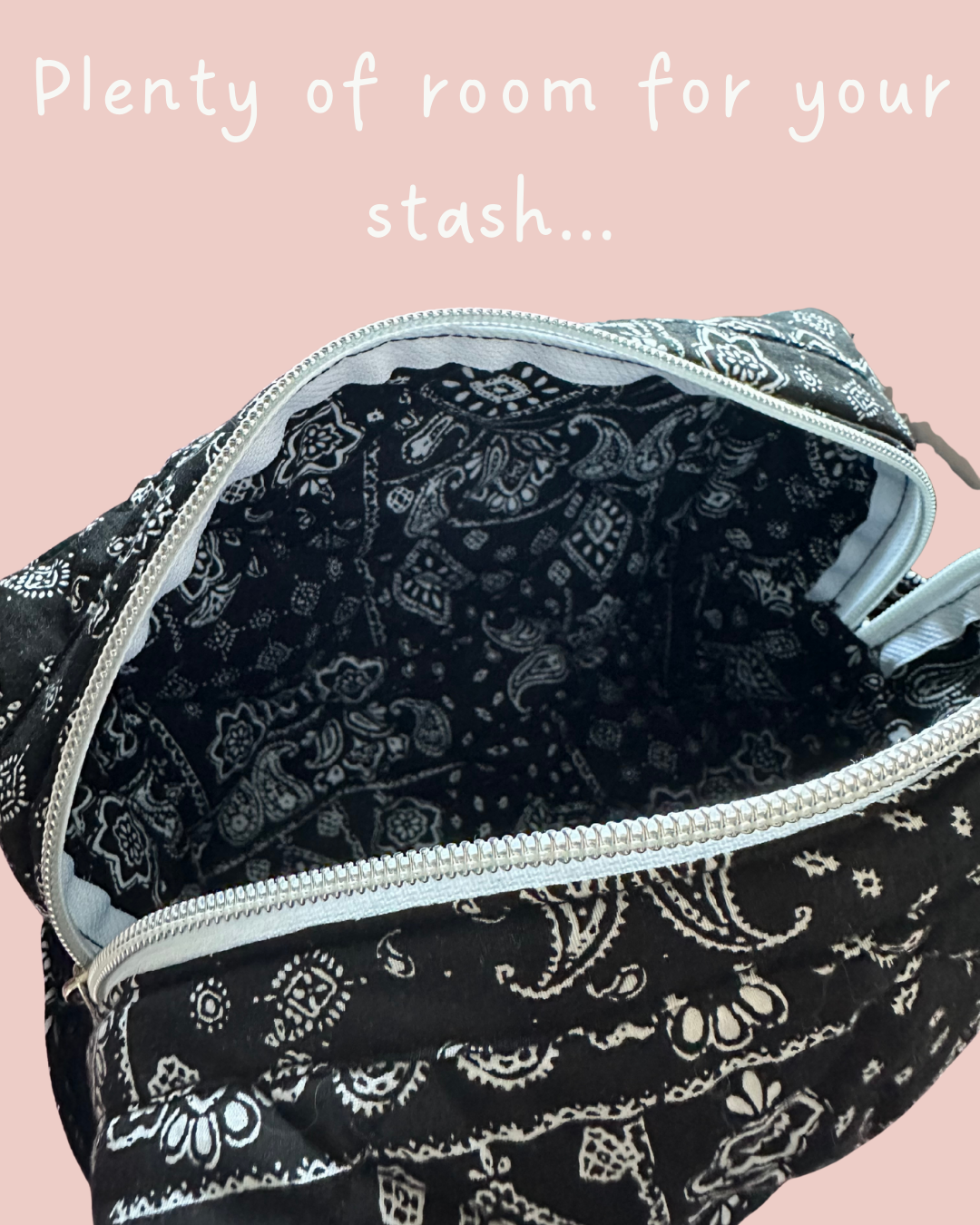 Sample Sale – Lil’ Stash Large (Bandana Edition) – £20