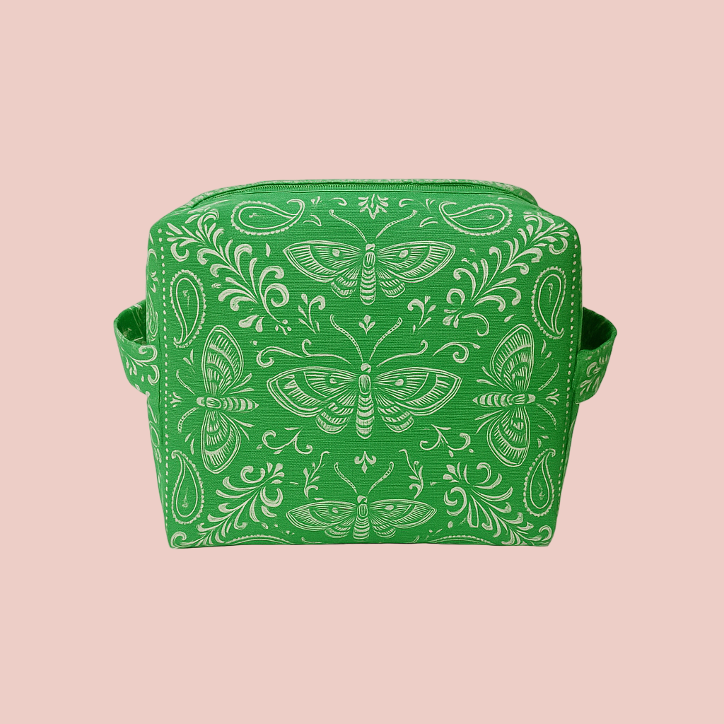 Handmade zipper pouch – fabric pouch for makeup, tech or stationery