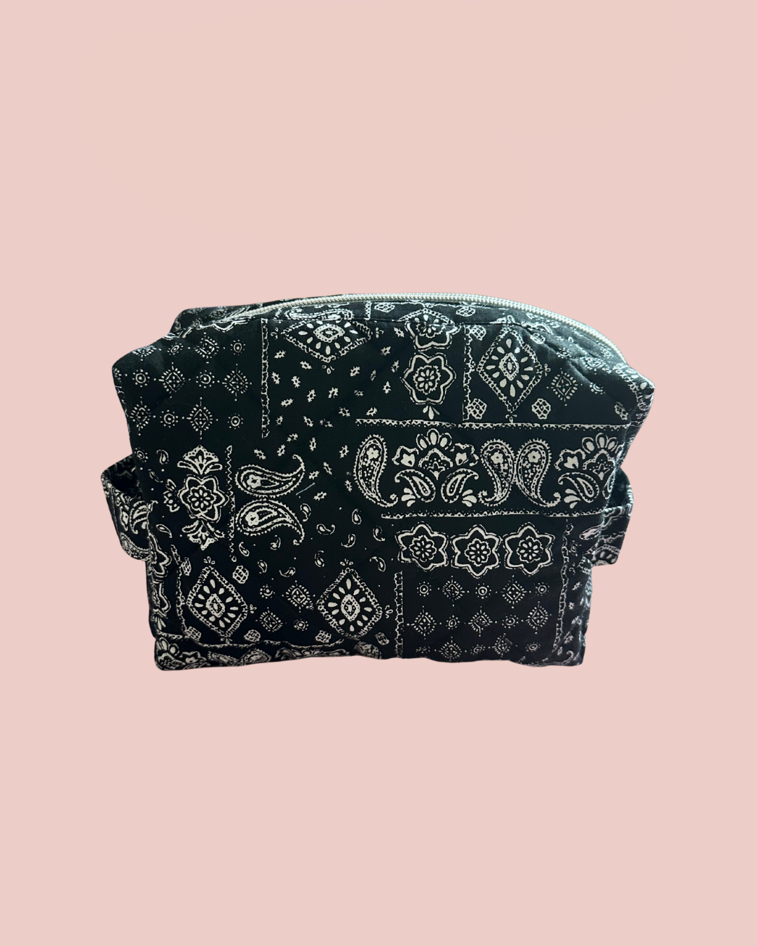 Sample Sale – Lil’ Stash Medium (Bandana Edition) – £15
