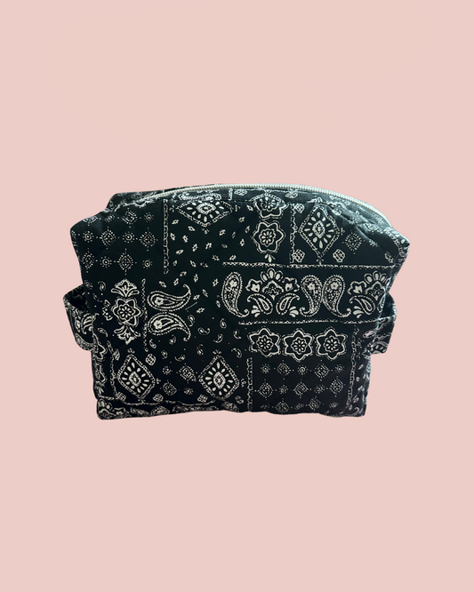 Sample Sale – Lil’ Stash Medium (Bandana Edition) – £15